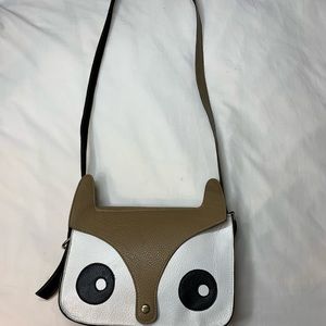 Bear Mostaza and White Crossbody Bag